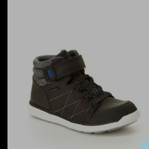 Stride Rite Toddler Boy M2P Saul High Top Sneaker